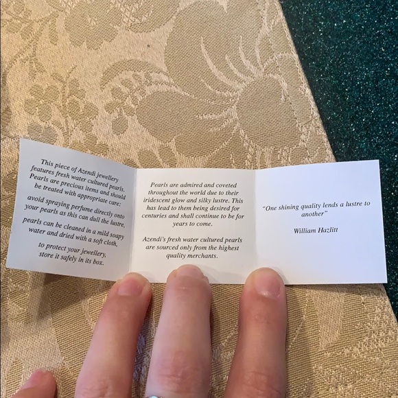 Azendi Heart Bracelet - Picture 5 of 5